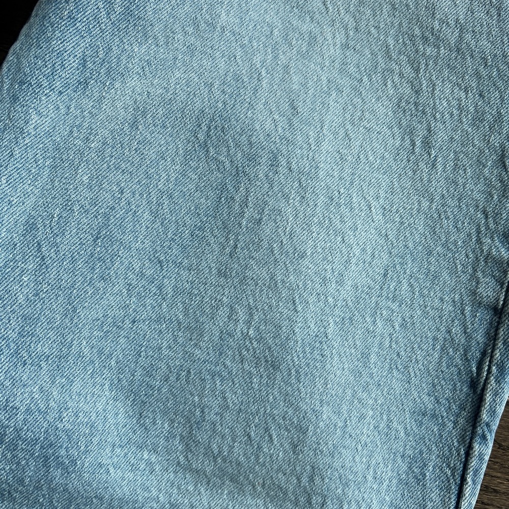Levi’s Ribcage Flare - Picture 2 of 7